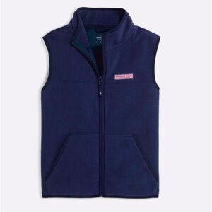 Vineyard VinesBoys' Harbor Fleece Full-Zip Vest.
NWT. Size M (age12-14)